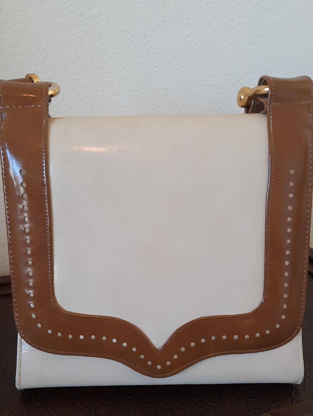 Vintage Naturalizer Classic Two-Tone Cream and Tan Women's Shoulder Bag